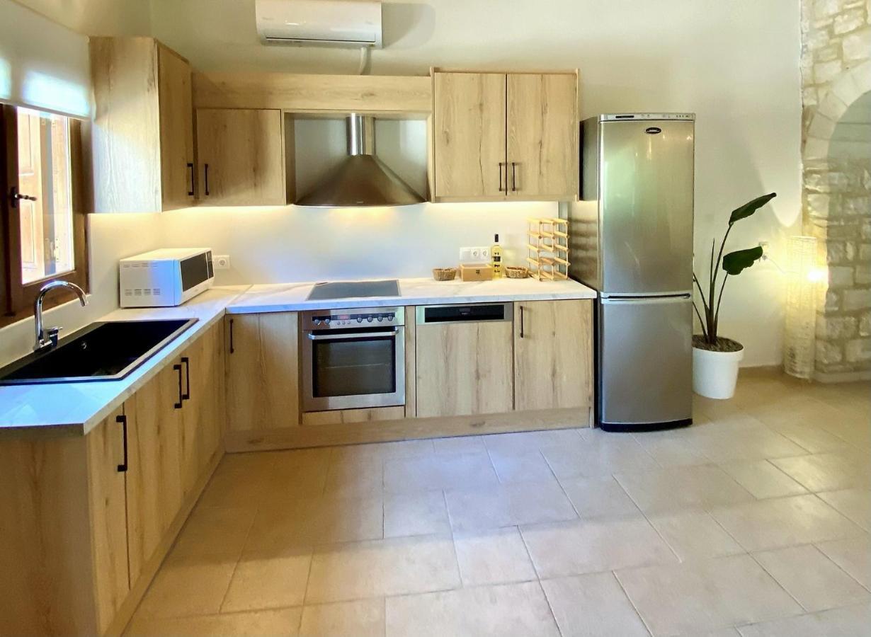 Eros Villa Astérion Екстериор снимка